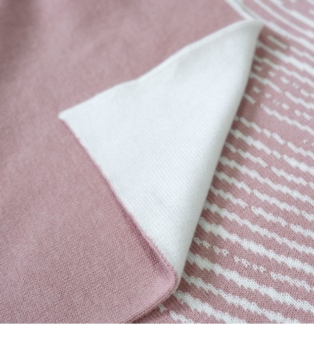 Luxury Cotton Blanket - Shop pregnancy pillows, nursing pillows & breastfeeding pillows online | Bellamoon